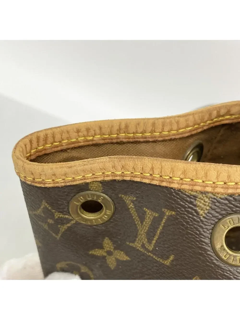 Louis Vuitton step out